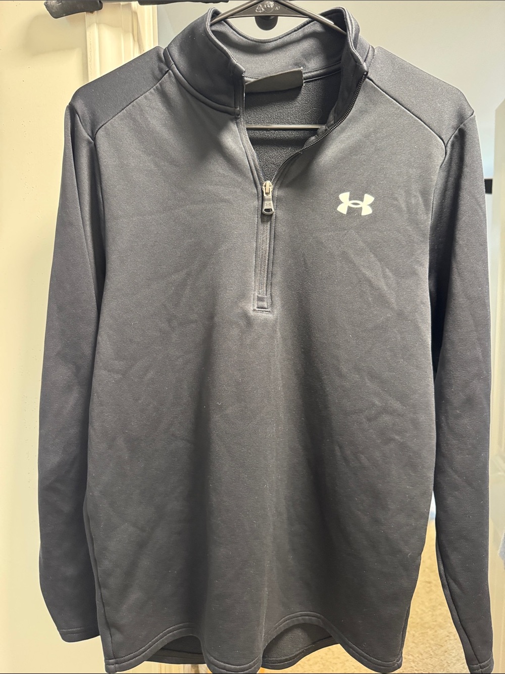 Under Armour Men’s Black 1/4 Zip Performance Jacket